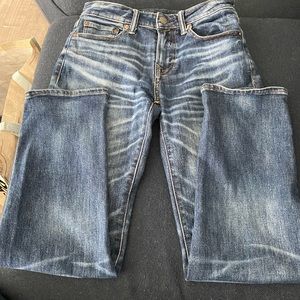 American Eagle Jeans. Original Straight. Size 28x30. Great condition.